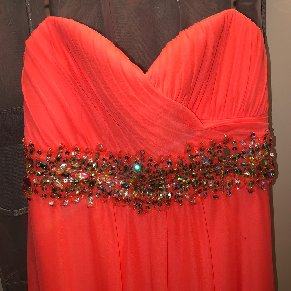Sweetheart Neck Long Formal Dress